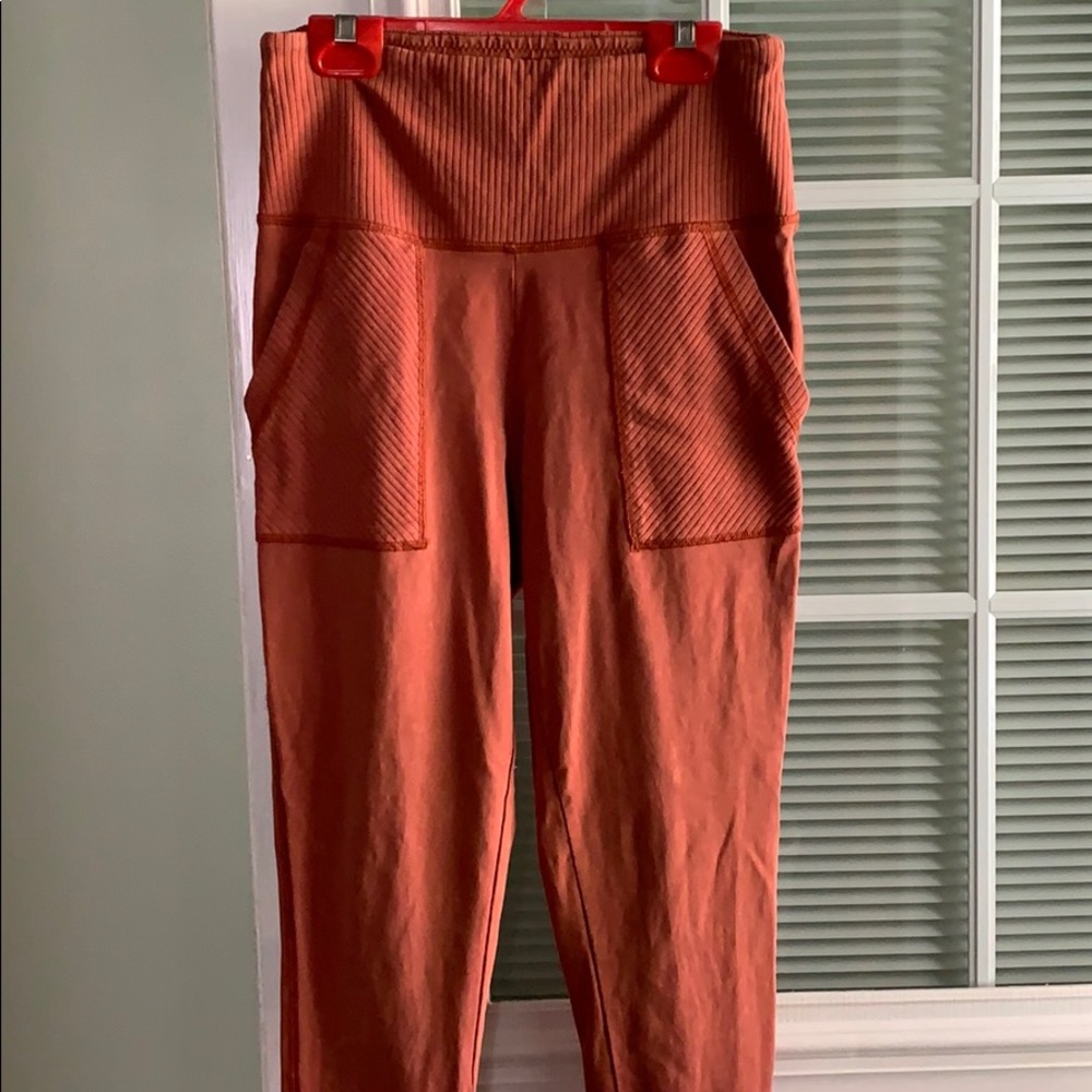 Aerie Chill Ribbed Pocket Legging